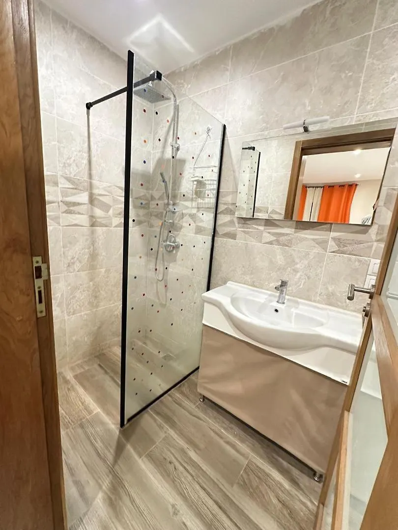 Apartment Superbe Appartement Avec Place Parking Libre Dakar